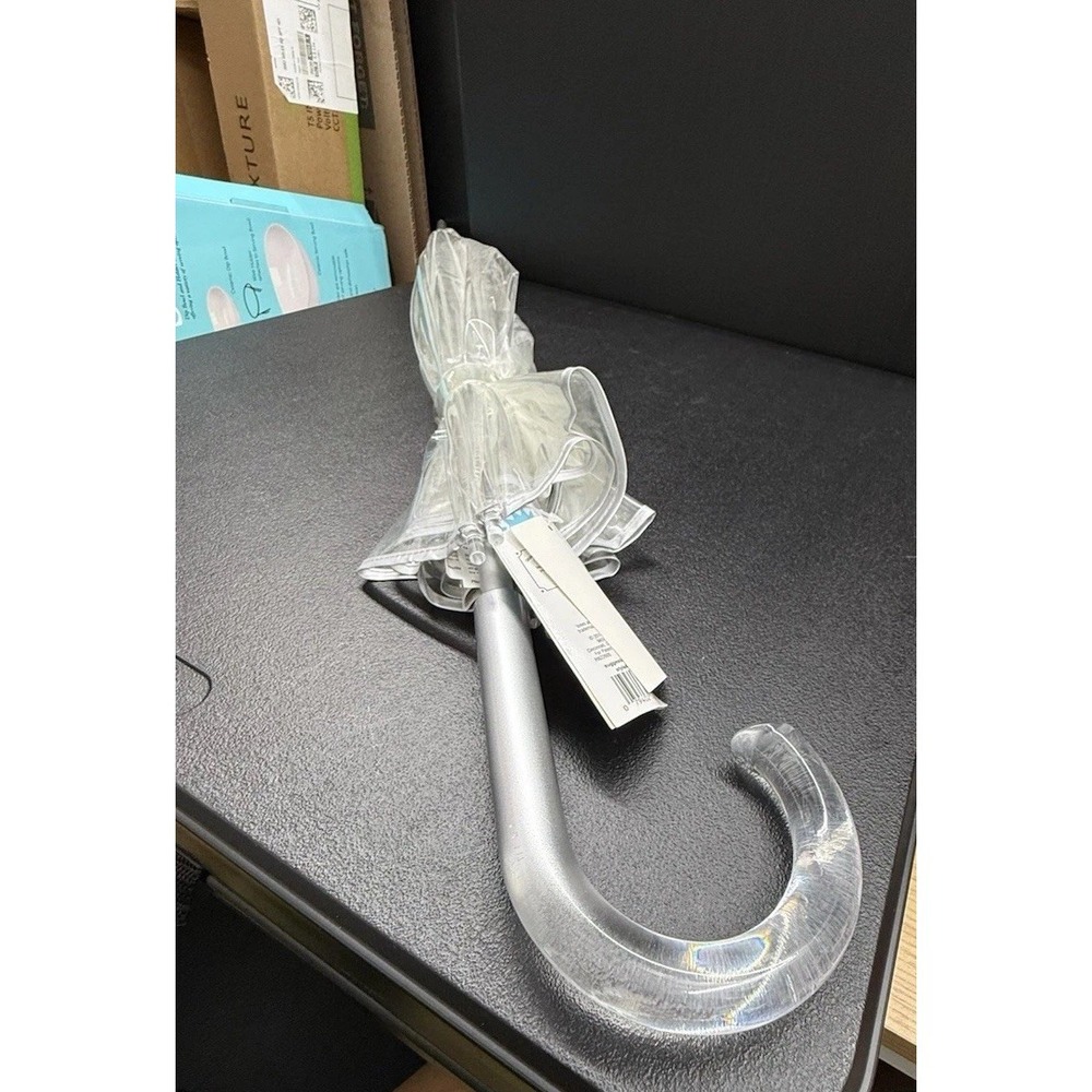 TOTES ADULT CLEAR BUBBLE UMBRELLA WITH DOME CANOPY AND LIGHTWEIGHT WIND RAIN